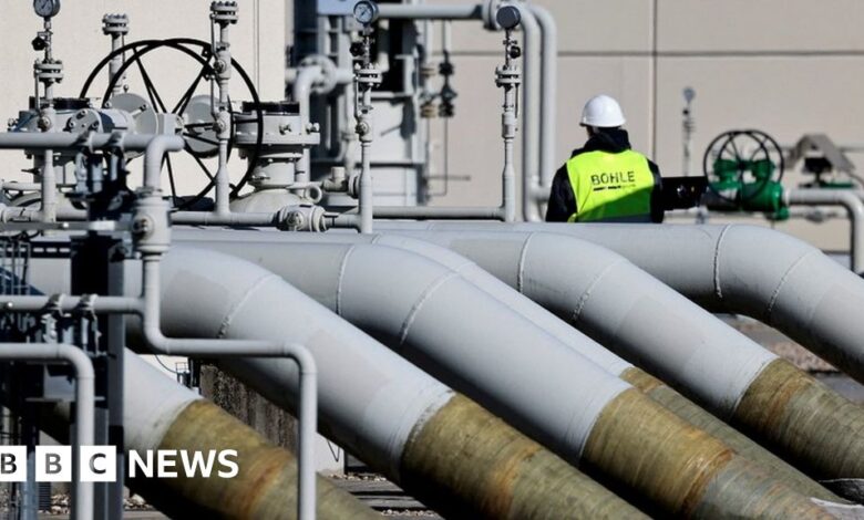Gas prices soar as Russia cuts German supply