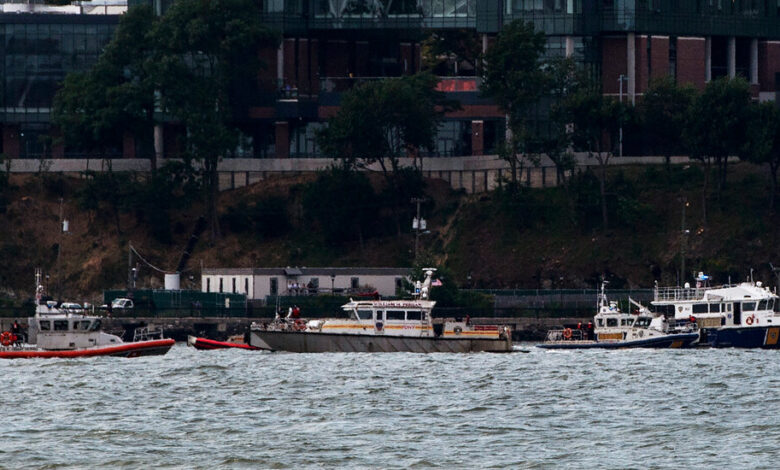 Boy, 7 years old and woman die after Capsizes boat in Hudson River