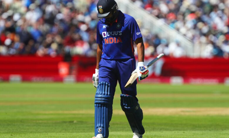 India vs England: India captain Rohit Sharma falls on Pacer's head.  Clock