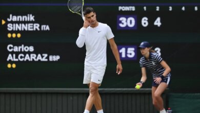 Carlos Alcaraz beat Jannik Sinner in the round of 16 at Wimbledon
