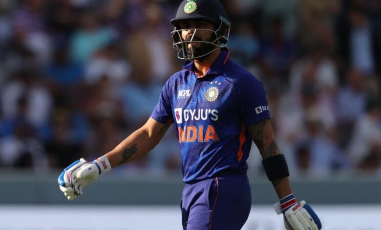 India vs England 3rd ODI, score update LIVE: Virat Kohli Key as Reece Topley eliminates both open India in chase