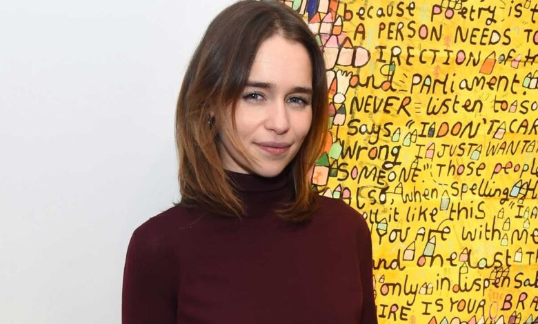 Detail Emilia Clarke suffered from two brain aneurysms: 'The most terrible pain'