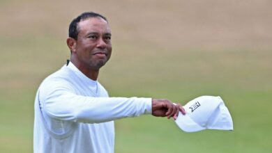 Tiger Woods gets emotional after being able to play the championship Open final at St.  Andrews