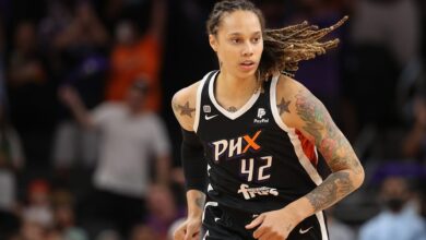 Brittney Griner writes open letter to White House when she asks President Biden to help get her home