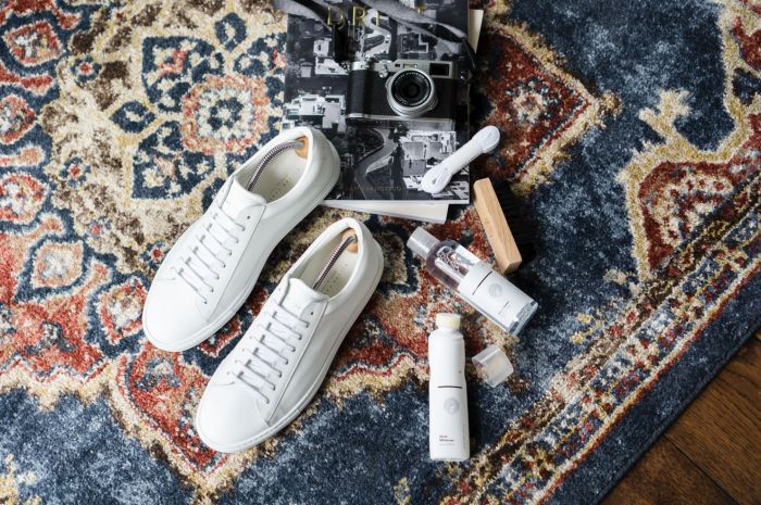 An iconic white Low-Top from Oliver Cabell