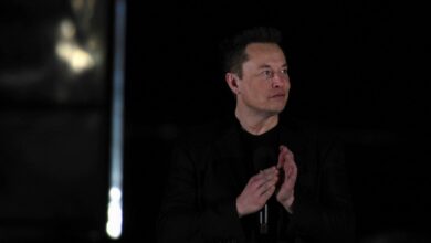 Can Elon Musk challenge the court if ordered to buy Twitter?