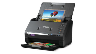 Quickly and Easily Archive Photos: We Review the Epson FastFoto FF-680W Scanner