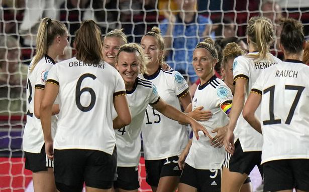 Germany beat Denmark to get Euro campaign off to a good start