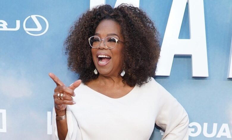 Oprah throws surprise on her sick father's day of gratitude: 'Give my father flowers'