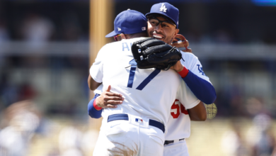 Dodgers score six runs in first inning, defeat Nationals