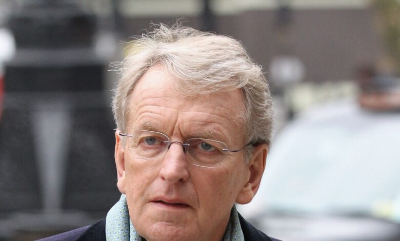 Sir Christopher Meyer, the former Chairman of the Press Complaints Commission, arrives at the High Court to give evidence to the Leveson Inquiry on January 31, 2012