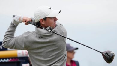 Jul 16, 2022; St. Andrews, Fife, SCT; Rory McIlroy hits his tee shot on the 17th hole during the third round of the 150th Open Championship golf tournament. Mandatory Credit: Michael Madrid-USA TODAY Sports