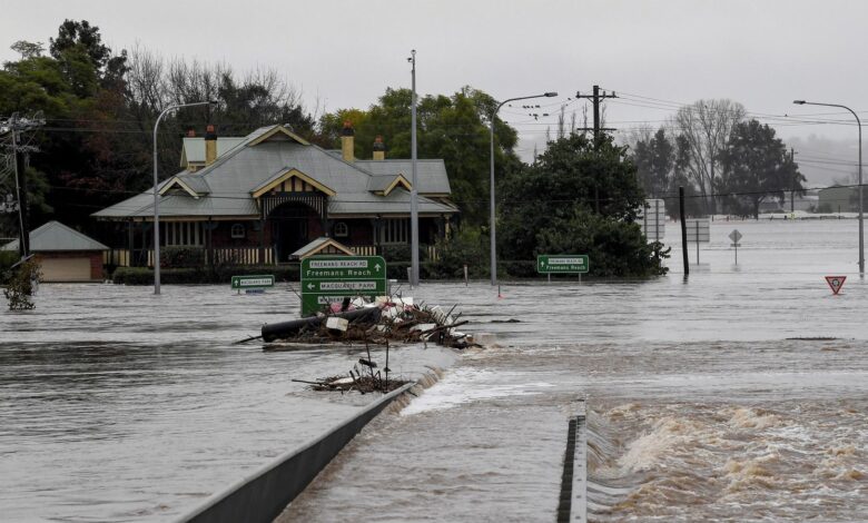 Sydney flooding: Tens of thousands ordered to evacuate |  World News