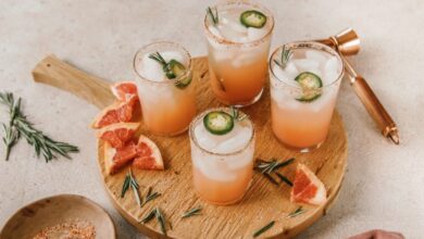 Easy 4-Step Mezcal Paloma Recipe to Surprise Your Guests