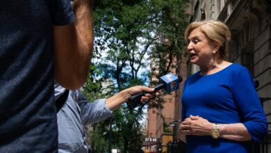 Introducing Carolyn Maloney's Campaign: One Man Can't Do My Job