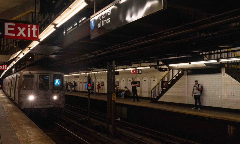 Fear of crime exceeds data along 31 miles of a New York subway line