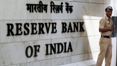 India's central bank hikes prime rate to 50 bps as inflation stays up
