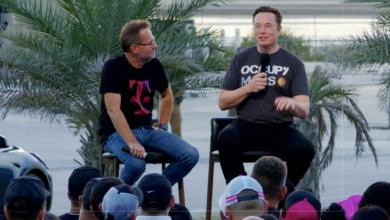 SpaceX and T-Mobile team up to use Starlink satellite