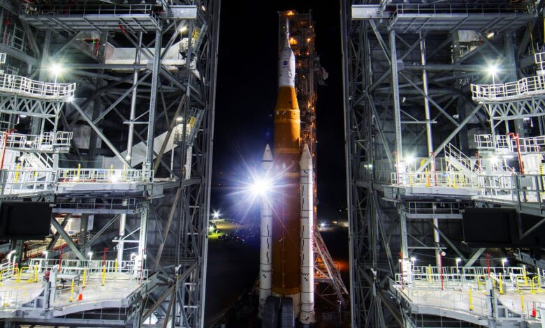 NASA delays launch of giant cross-moon rocket