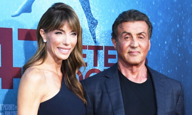 Sylvester Stallone covers up his tattoo for his wife Jennifer Flavin
