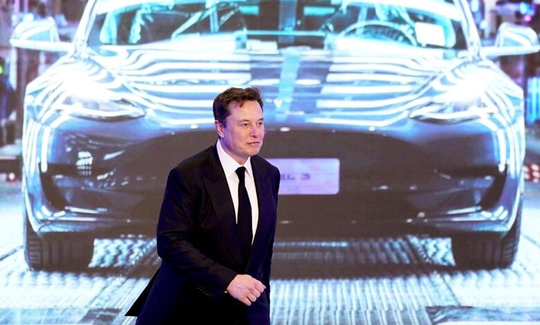Elon Musk Said to Approach Brain Chip Startup Synchron About Deal Amid Neuralink Delays