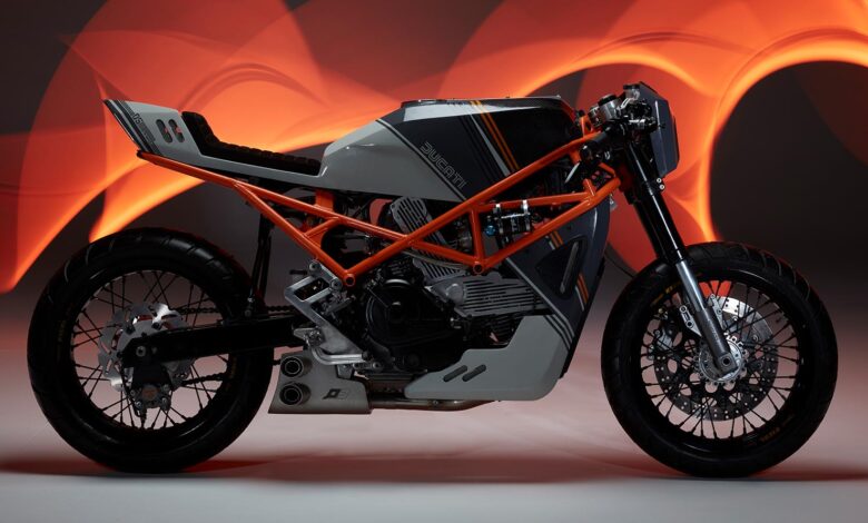 Play from different angles: edgy custom Ducati Monster 600