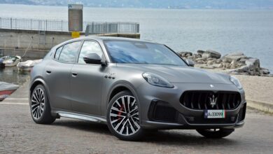 Maserati offers an Extra10 limited powertrain warranty on all new vehicles