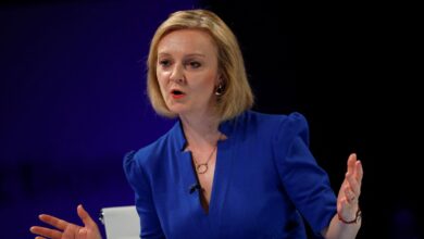 Liz Truss 'wages' Whitehall waste, but labor brands' policies 'race to the bottom' on public sector wages |  Political news