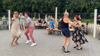 People dance in Victory Park, built by Avtovaz