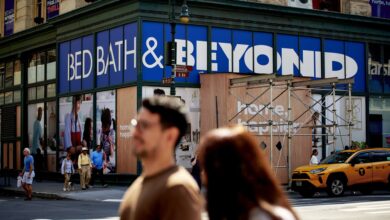 Bed Bath & Beyond CFO Gustavo Arnal falls to his death in Manhattan