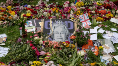 Update: Queen's Coffin Leaves Balmoral, Procession Begins to Edinburgh