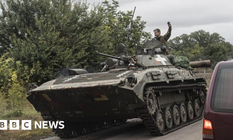 Kharkiv offensive: Ukraine aims east after quick counterattack