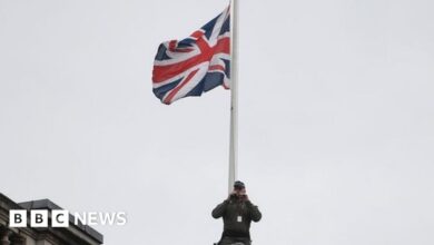 Queen's Funeral: Flag Back on Mast as Funeral Time Ends