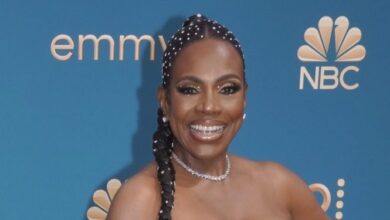 Sheryl Lee Ralph's first award and many more winners at this year's Emmys!
