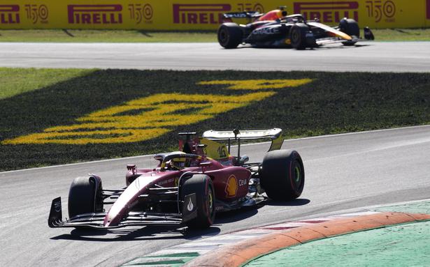 LIVE Italian GP Raceday: Verstappen back on top, Leclerc second, Alonso, Vettel out at Monza