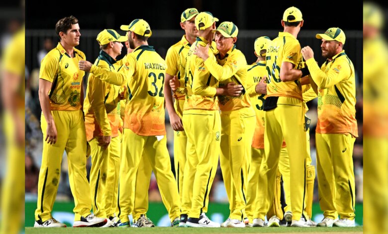 New Zealand made 82 appearances as Australia won 2nd ODI and series