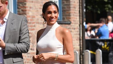 Here's how Meghan Markle makes her trousers look chic