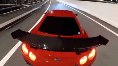 Watch this Nissan GT-R R35 run on the highway SUKE!