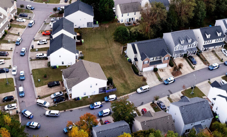 5 Killed when gunman attacked Raleigh, NC, Neighborhood