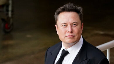 Elon Musk says his company will continue to fund Internet services in Ukraine