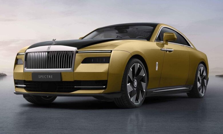 Rolls-Royce Specter super luxury car revealed