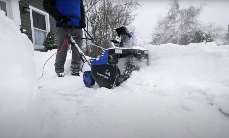 This all-electric snow thrower is now 25% off
