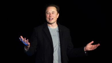 Why doesn't Elon Musk face Twitter in court?