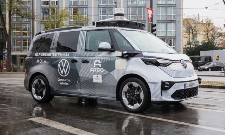Volkswagen partners with Mobileye on autonomous driving - report