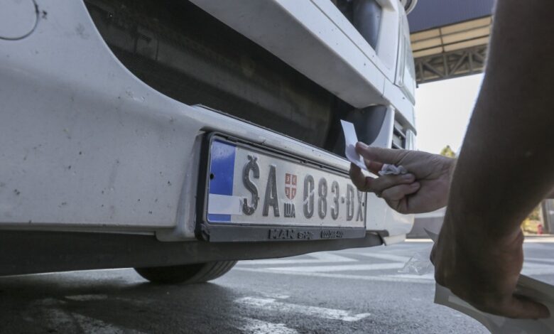 Kosovo withdraws from Serb license plate rules after Western warnings