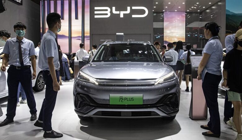 BYD sells 4 times more cars in China than Tesla