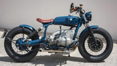 Three in one: BMW R100R bobber with adjustable tail section