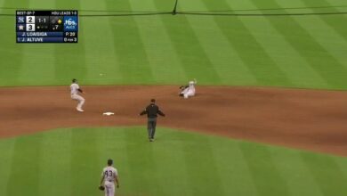Gleyber Torres makes a RIDICULOUS 4-6-3 double play for the Yankees