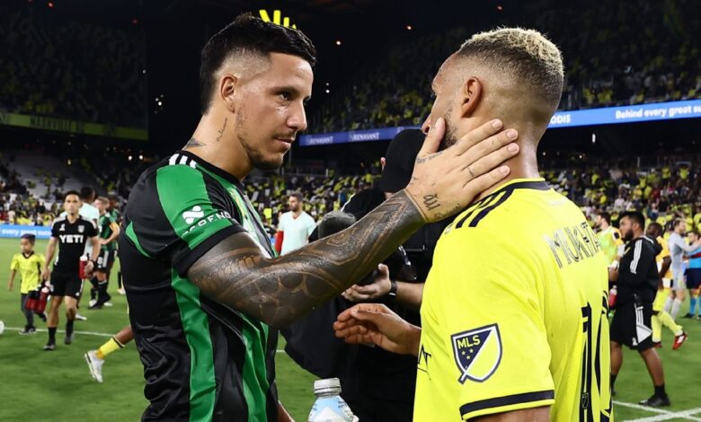 Mukhtar and Driussi . favorite MVP tie relationship
