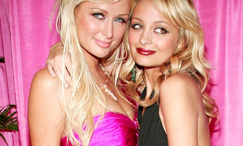 Nicole Richie and Paris Hilton Twin in Fairy Costumes in Throwback Pic